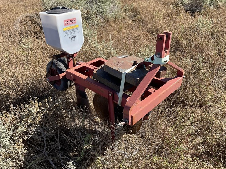 elston-gopher-getter-image-1