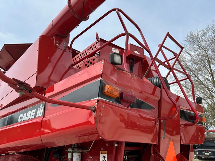 2006-case-ih-2388-image-15