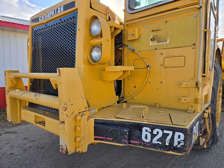 1980-caterpillar-627b-push-pull-scraper-image-11