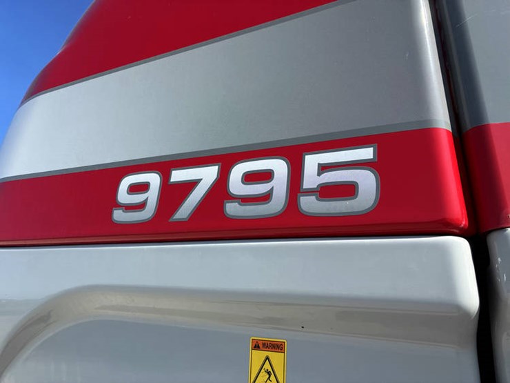 #122136-•-2009-mf-9795-#huc7217-image-29