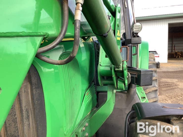 2006-john-deere-7520-image-16