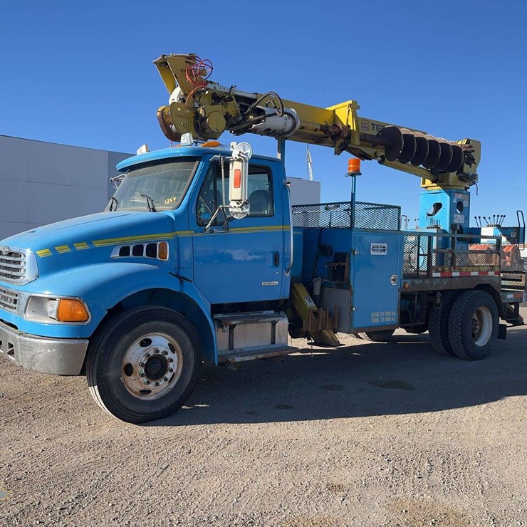 2008 STERLING ACTERRA