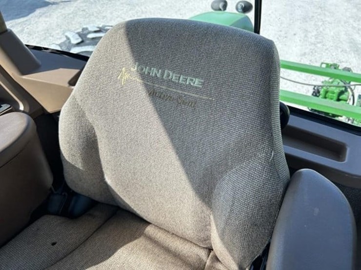 2004-john-deere-9620-image-31