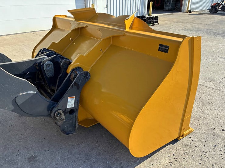 #122215-•-2019-jd-524l-#1dw524lzekf700961-image-46