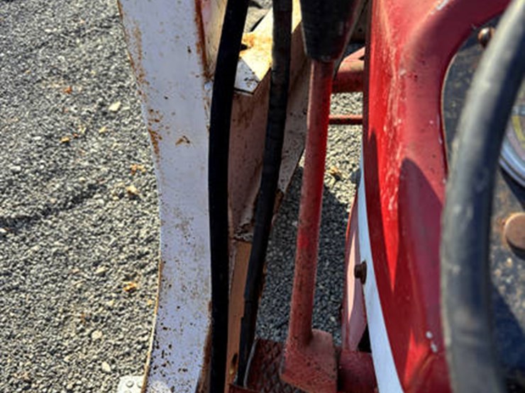 #10957-•-ih-656-image-25