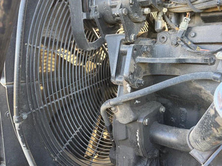 john-deere-11-image-58