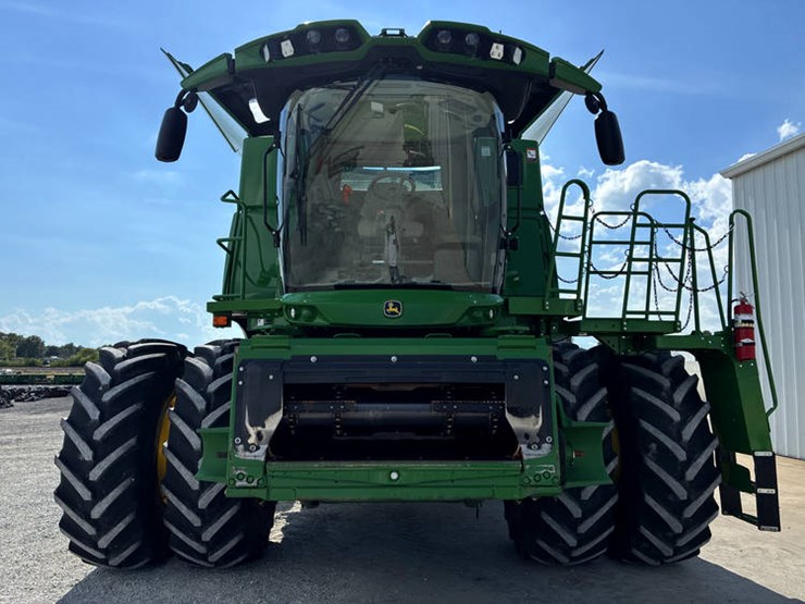 2023-john-deere-s780-image-13
