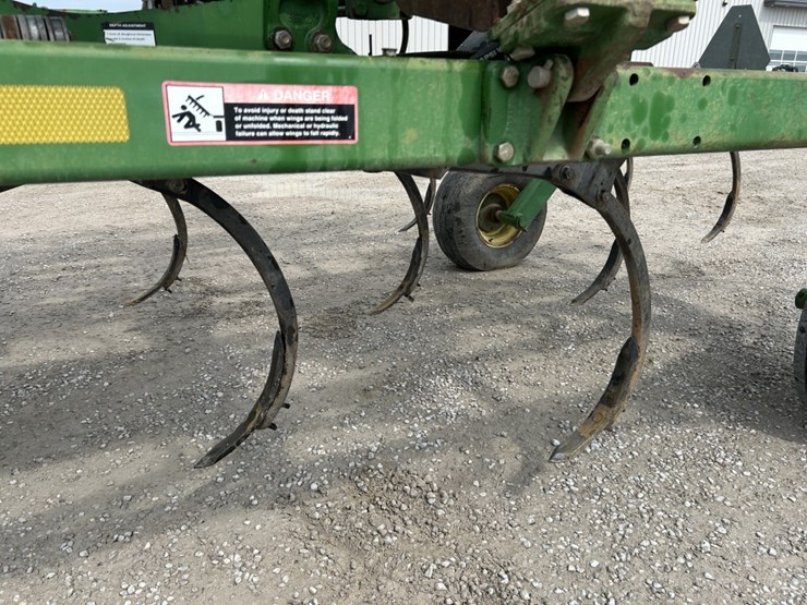 2002-john-deere-2400-image-50