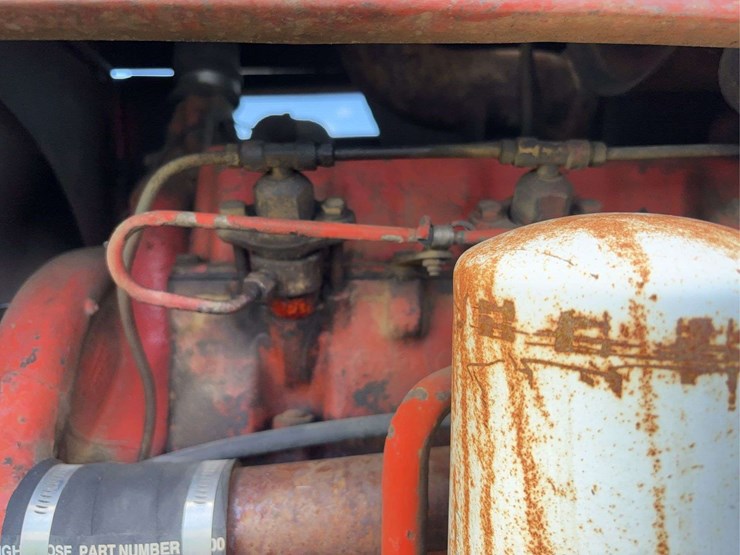 cockshutt-2150-image-40