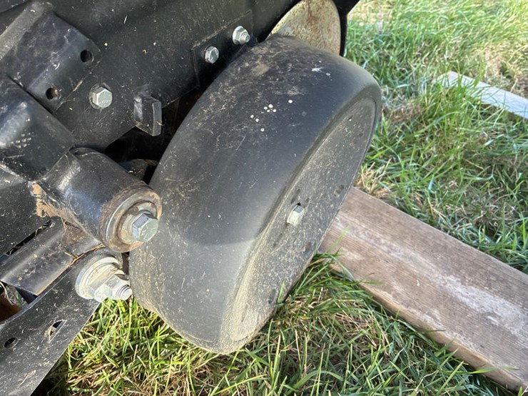 2019-kinze-3140-image-53