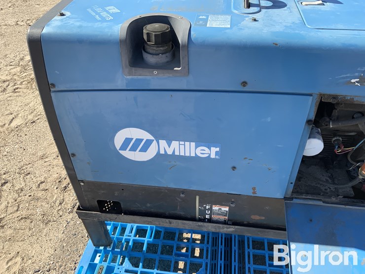 miller-bobcat-3-phase-welder/generator-image-10