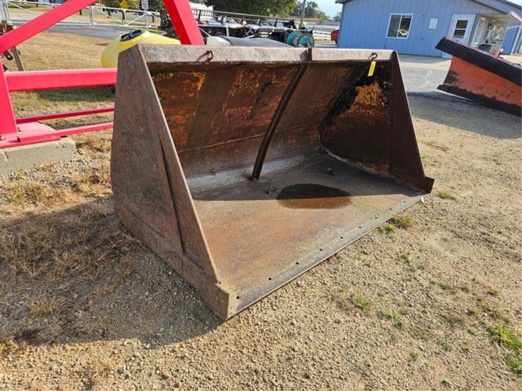 #3019-•-100"-end-loader-bucket-image-6