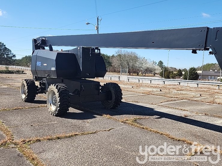 2014-jlg-800aj-image-8