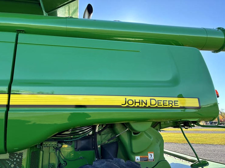2010-john-deere-2010-image-22
