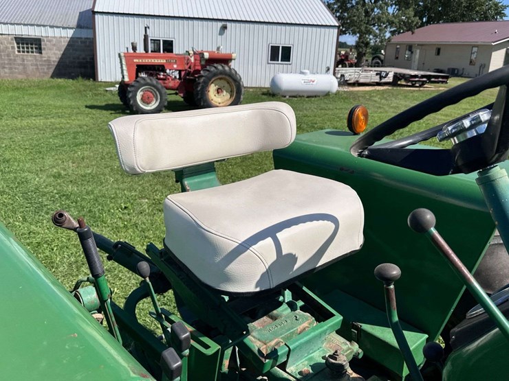 oliver-1555-image-40