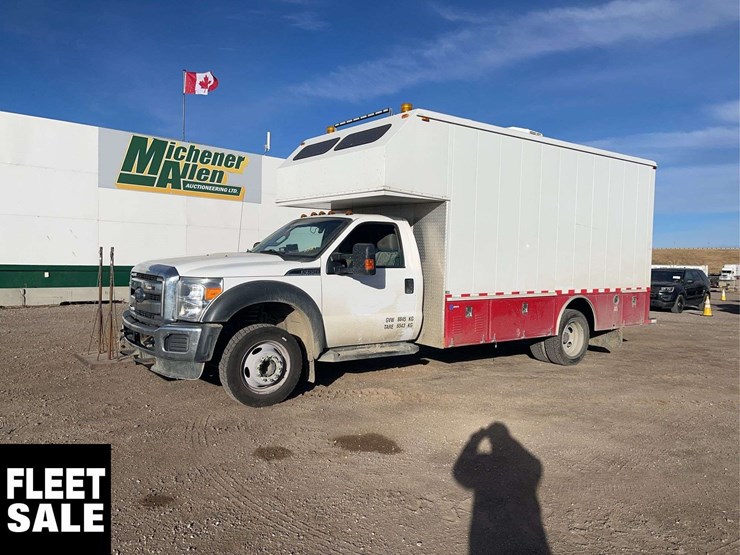 2012-ford-f550-image-1