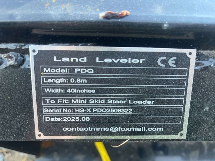 mini-skid-steer-land-leveler-image-5