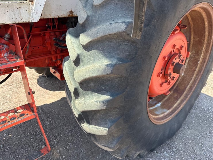 1979-case-2390-tractor-image-21