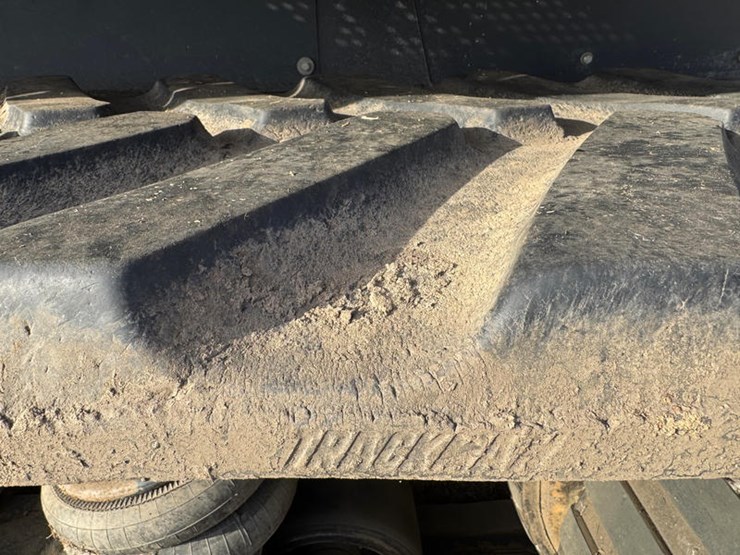 caterpillar-20-image-25