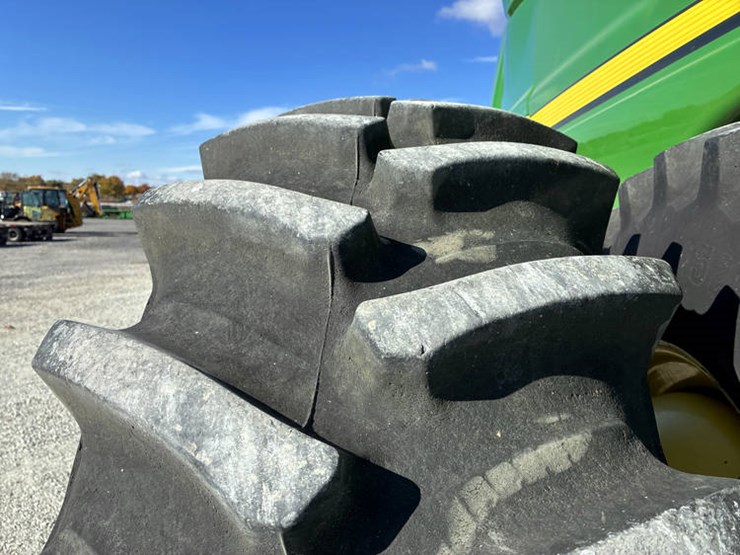 2009-john-deere-9770-sts-image-36