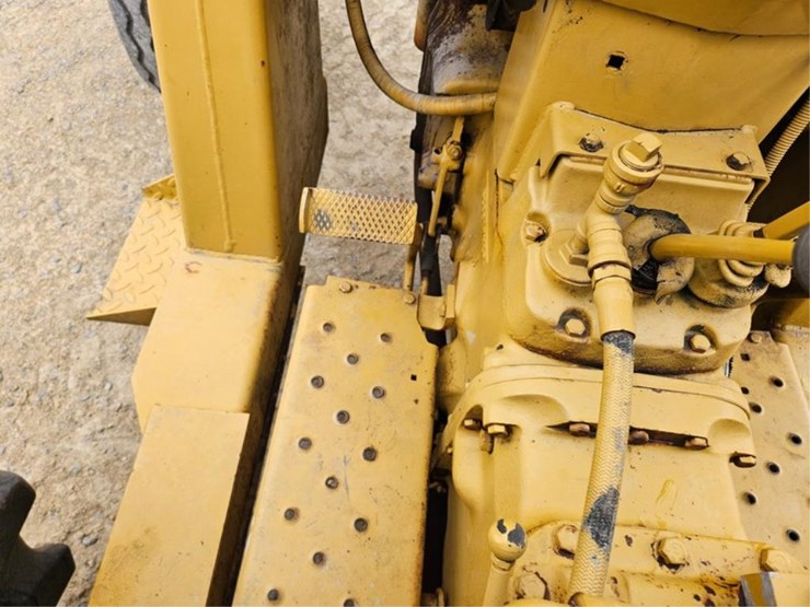 #3093-•-massey-ferguson-34a-tractor/loader-image-27