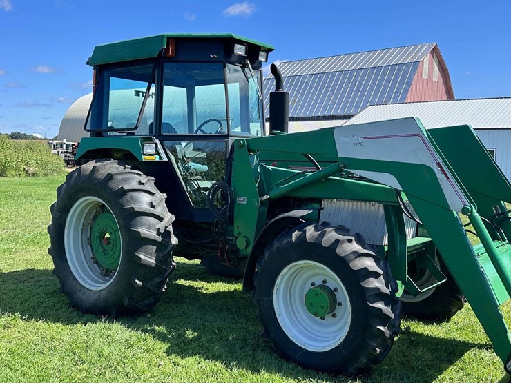 white-american-80-image-5