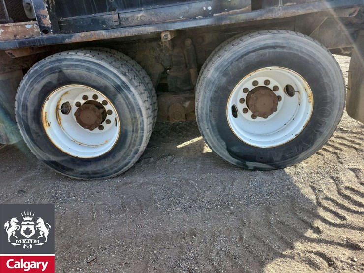 2008-international-workstar-7500-image-10