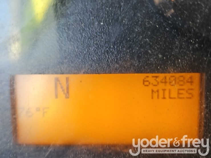 2017-international-8600-image-46