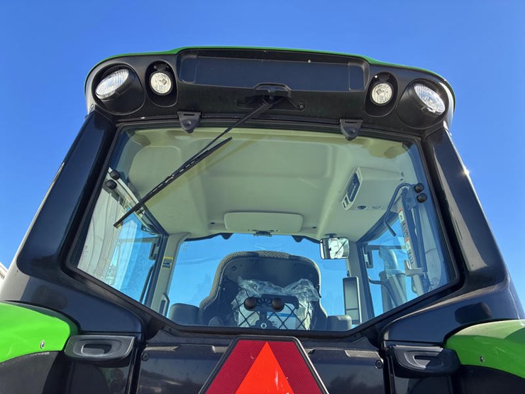 2023-john-deere-6175m-image-32