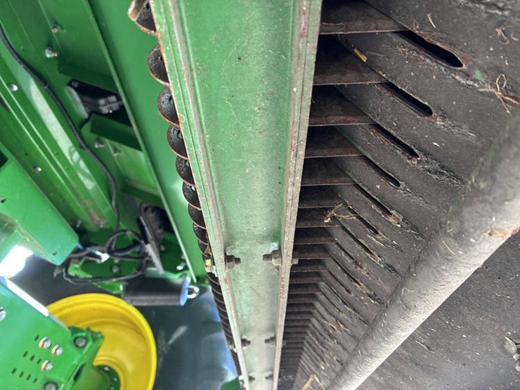 2013-john-deere-s670-image-76