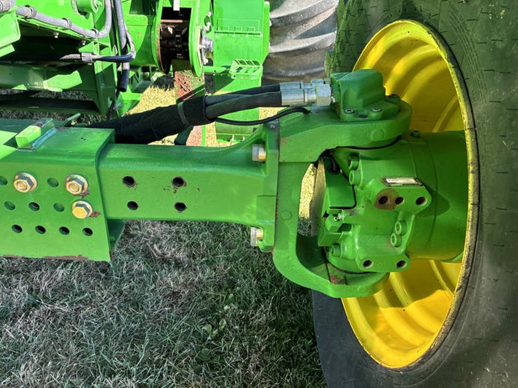 2010-john-deere-2010-image-53