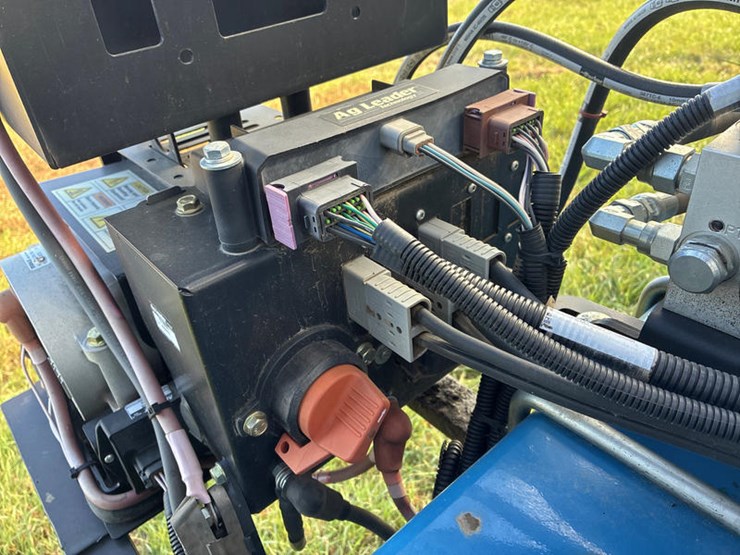 2019-kinze-3140-image-67