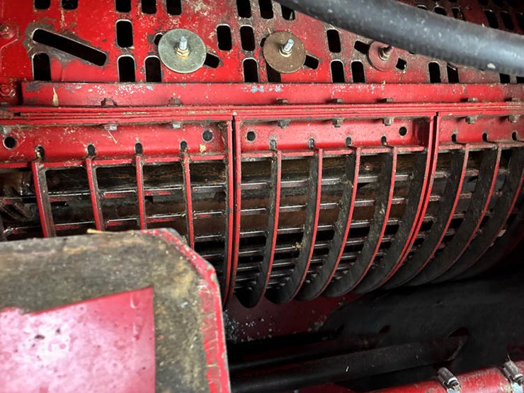 1990-case-ih-1660-image-72