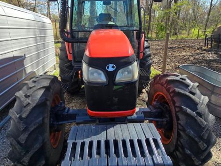 2012-kubota-m108s-image-2