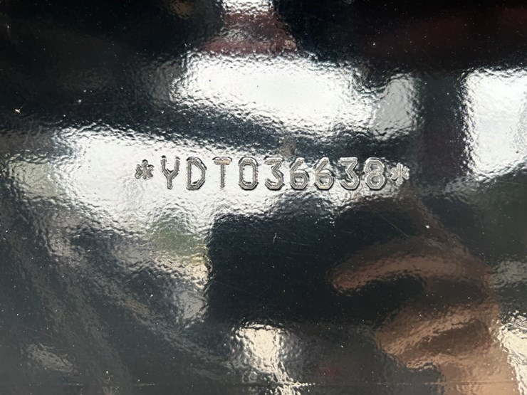 2014-case-ih-3200b-image-70