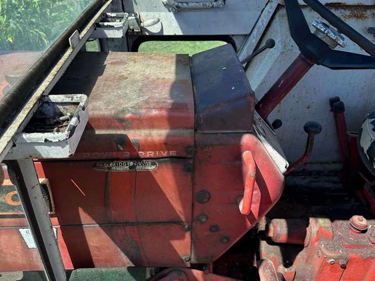 cockshutt-1550-image-50