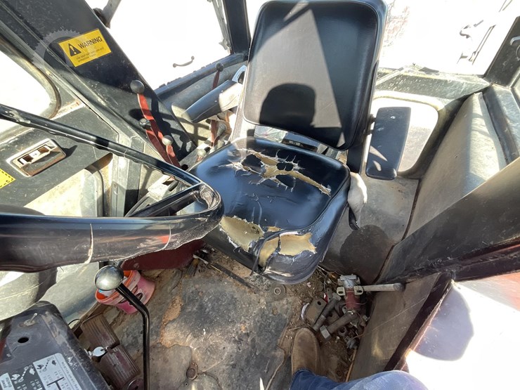 allis-chalmers-7050-image-23