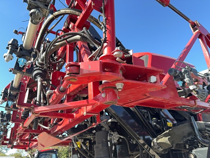 2023-case-ih-4350-patriot--sprayer-image-216