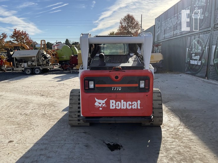 2020-bobcat-t770-image-3