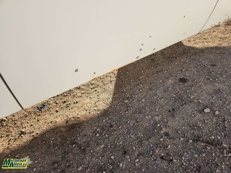 2011-chevrolet-silverado-1500-lt-image-43