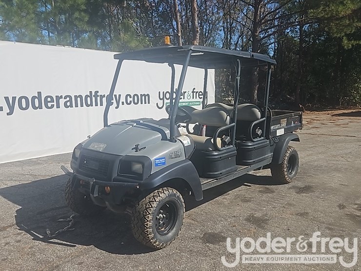 2021-club-car-carryall-1700-image-1