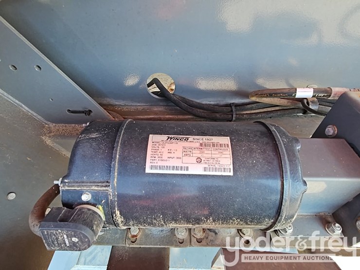 2017-snorkel-tb86j-image-47