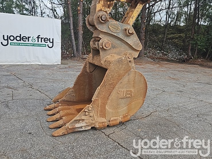 2018-komatsu-pc360-lc-11-image-42