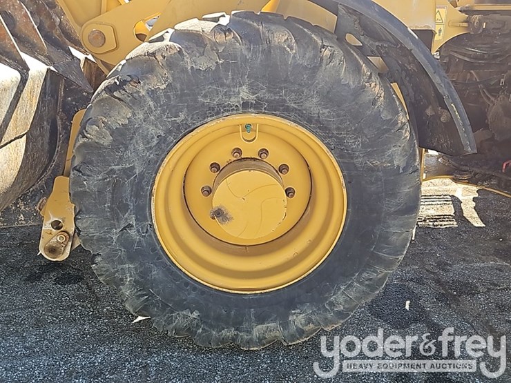 2018-caterpillar-914m-image-15