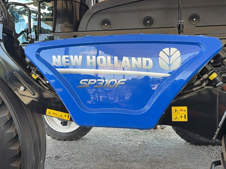 2023-new-holland-sp.310f-image-25