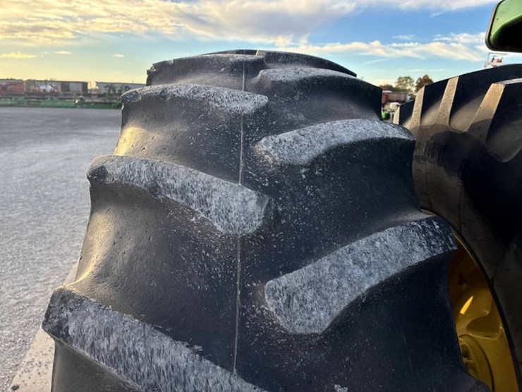 1994-john-deere-4560-image-61