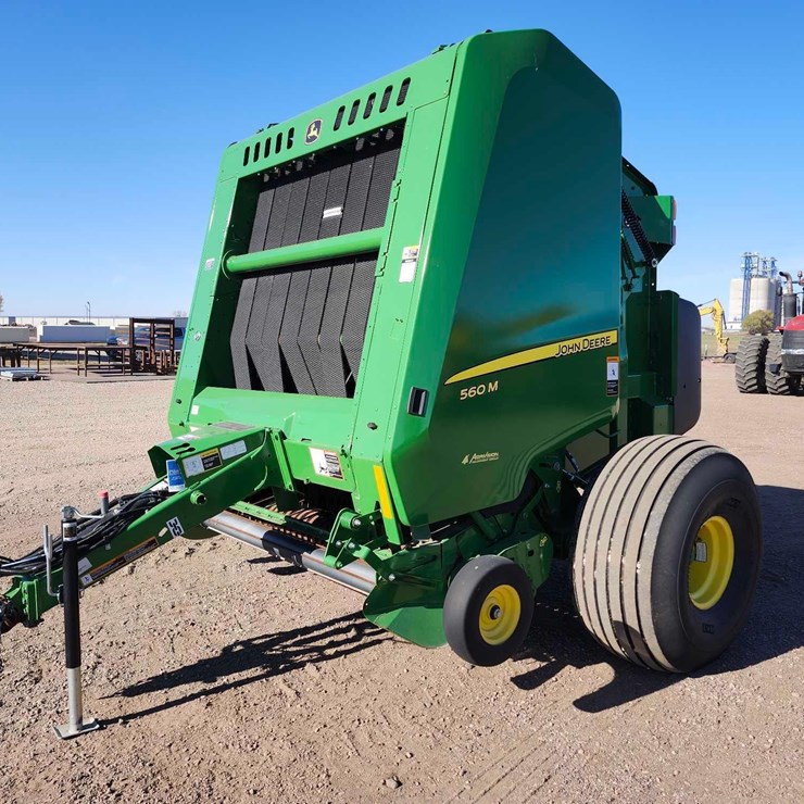 2023 JOHN DEERE 560M