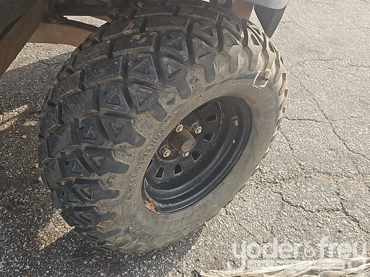 2019-club-car-carryall-1700-image-11