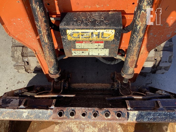 2021-gehl-rt105-image-10