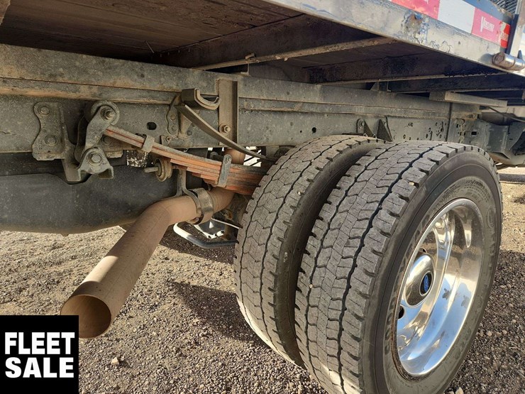 2020-ford-f550-image-36